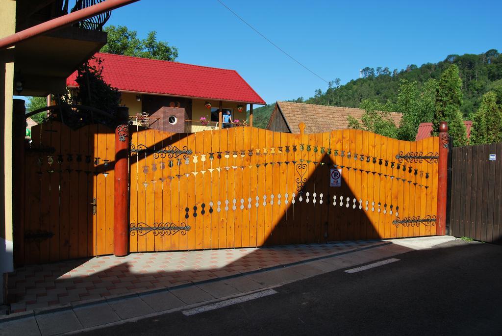 Pensiunea Soare Si Luna Praid Exterior photo